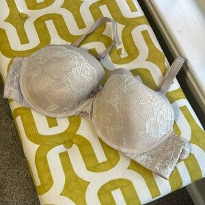 Torrid BRA size 44D